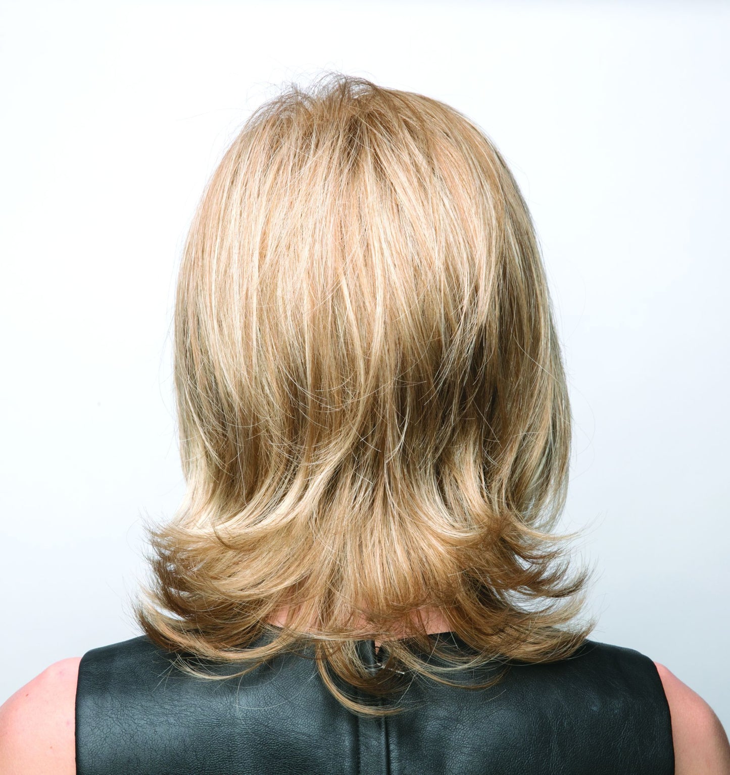 Kourtney by Hi-Fashion – Mid-Length Wig with Feathered Layers | Fibre Hair | UK Stock